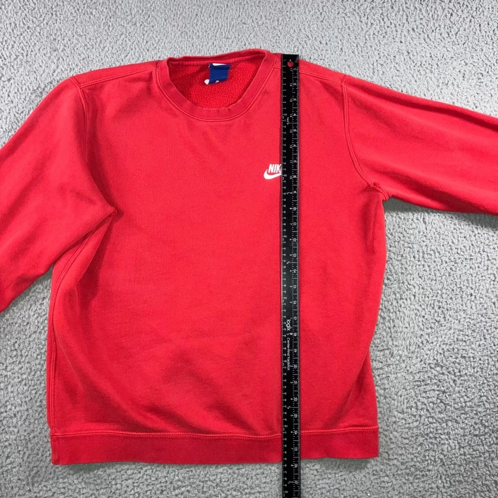 Nike keywords sportswear